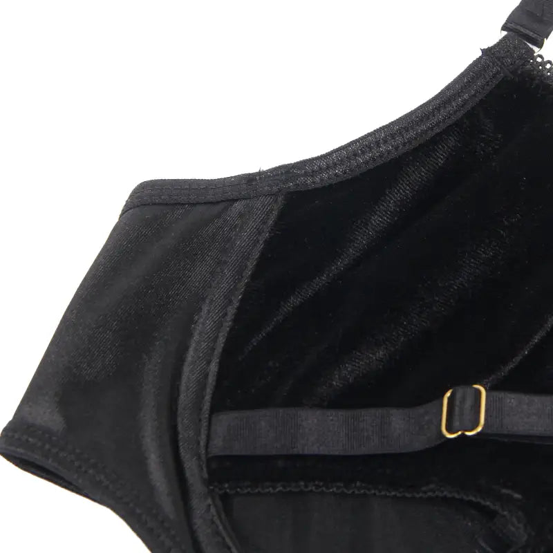 Elevate Elegance with YesX YX871 Hollow Cut Halter Bra Set