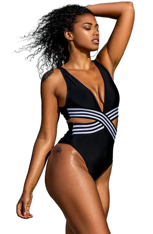 Elevate Your Style with the YesX YX980 Sexy Black Swimsuit