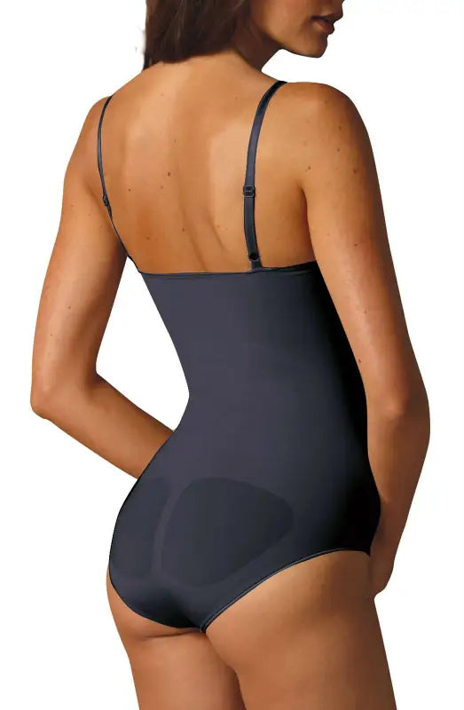 Experience Elegance with the Control Body Featuring Strong Compression and Fine Strap