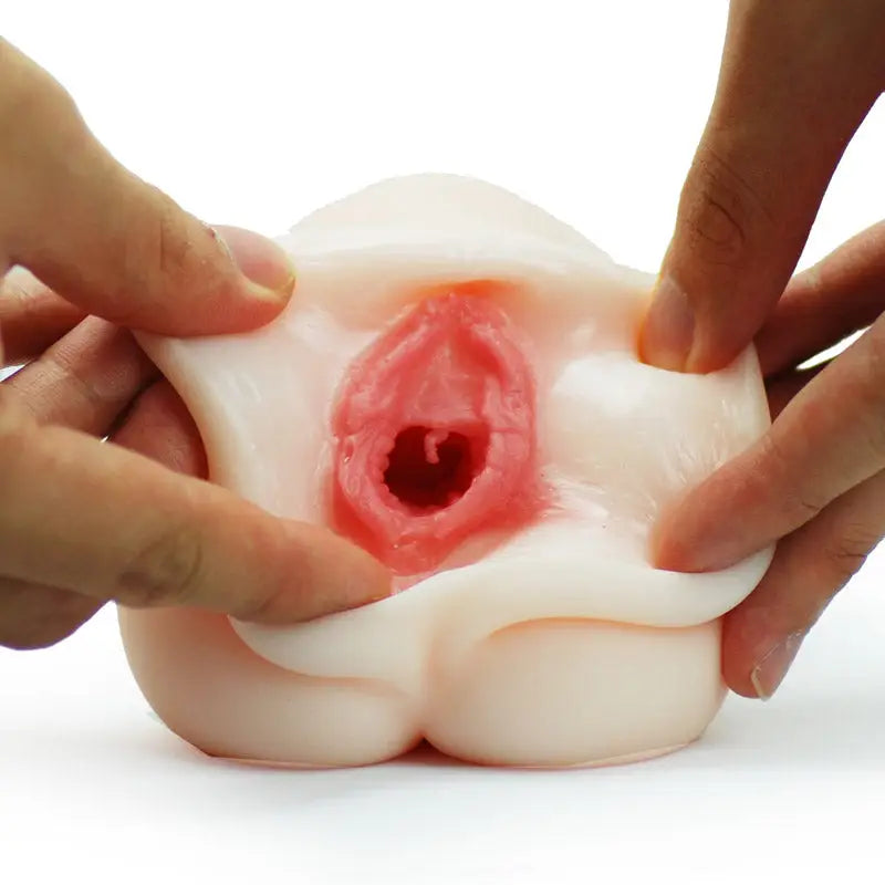 Experience the Ultimate Pleasure with Race Sarah Masturbator