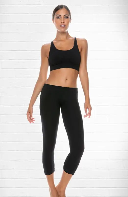 Experience Ultimate Comfort with Control Body Sports Bra Nero