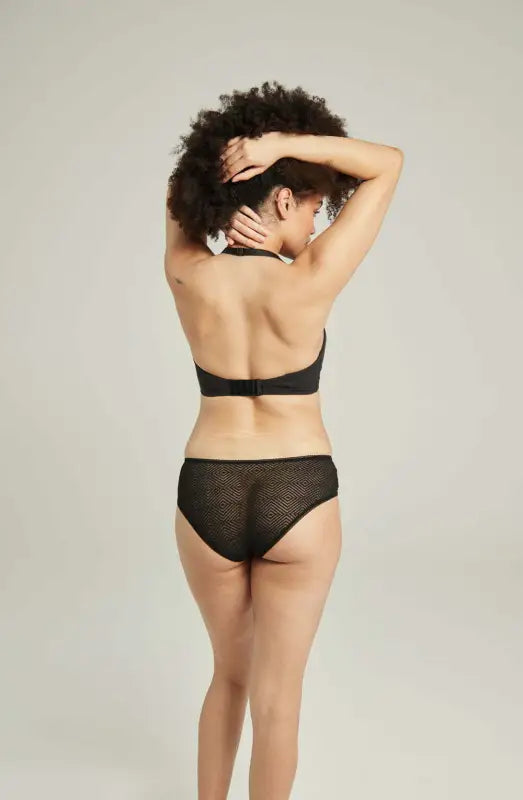Sheer Deco Hipster Brief Offers Supportive Sheer Finish and Comfort