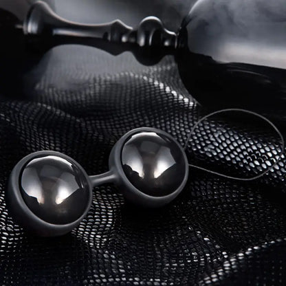 Discover Intense Pleasure with Lelo Luna Beads Noir