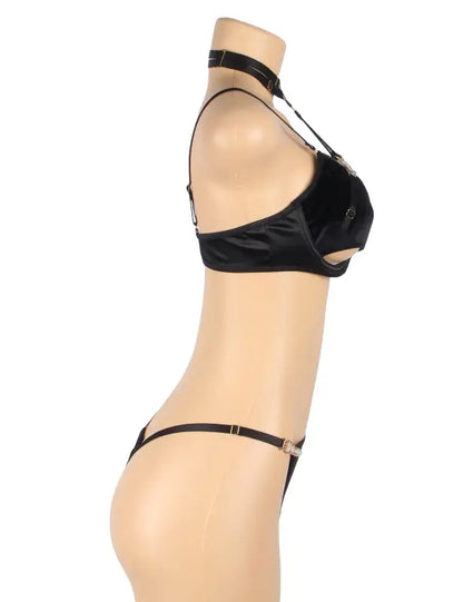 Elevate Elegance with YesX YX871 Hollow Cut Halter Bra Set