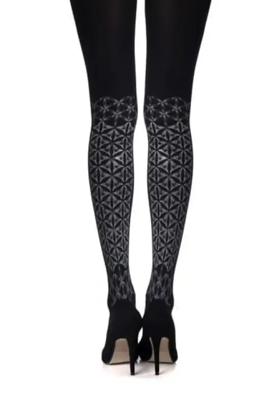 Elevate Your Style with Zohara Frozen Shapes Print Tights in Grey and Black