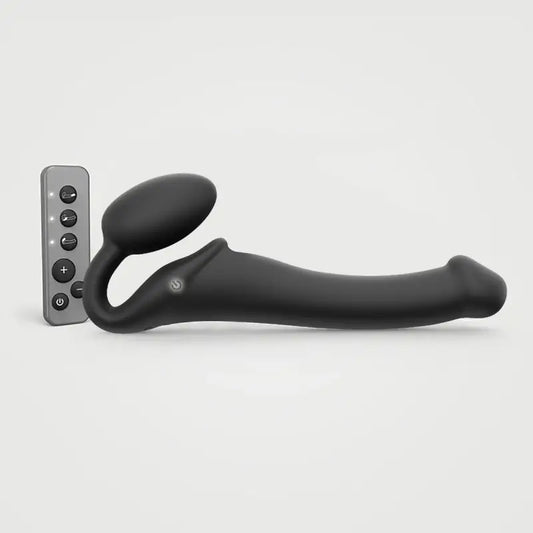 Strap On Me - Vibrating Bendable Strap-On - M - Black