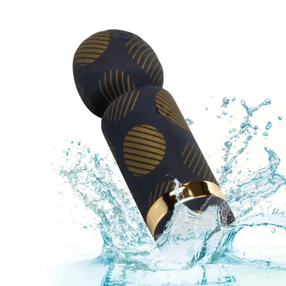 Experience Unmatched Pleasure with the Lit Clit Teenie Weenie Wand