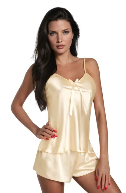 Irall Aria Set Cream Exudes Timeless Elegance with Charming Classic Appeal