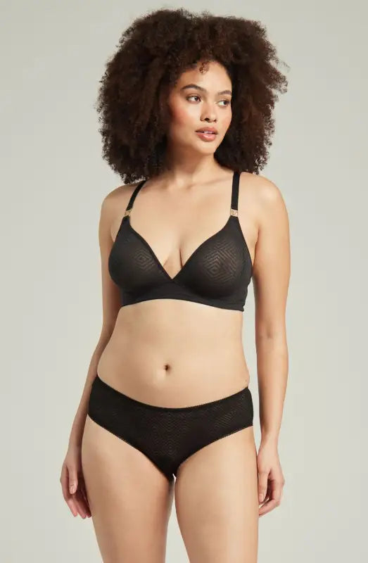 Sheer Deco Hipster Brief Offers Supportive Sheer Finish and Comfort