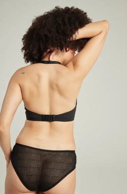 Sheer Deco Hipster Brief Offers Supportive Sheer Finish and Comfort
